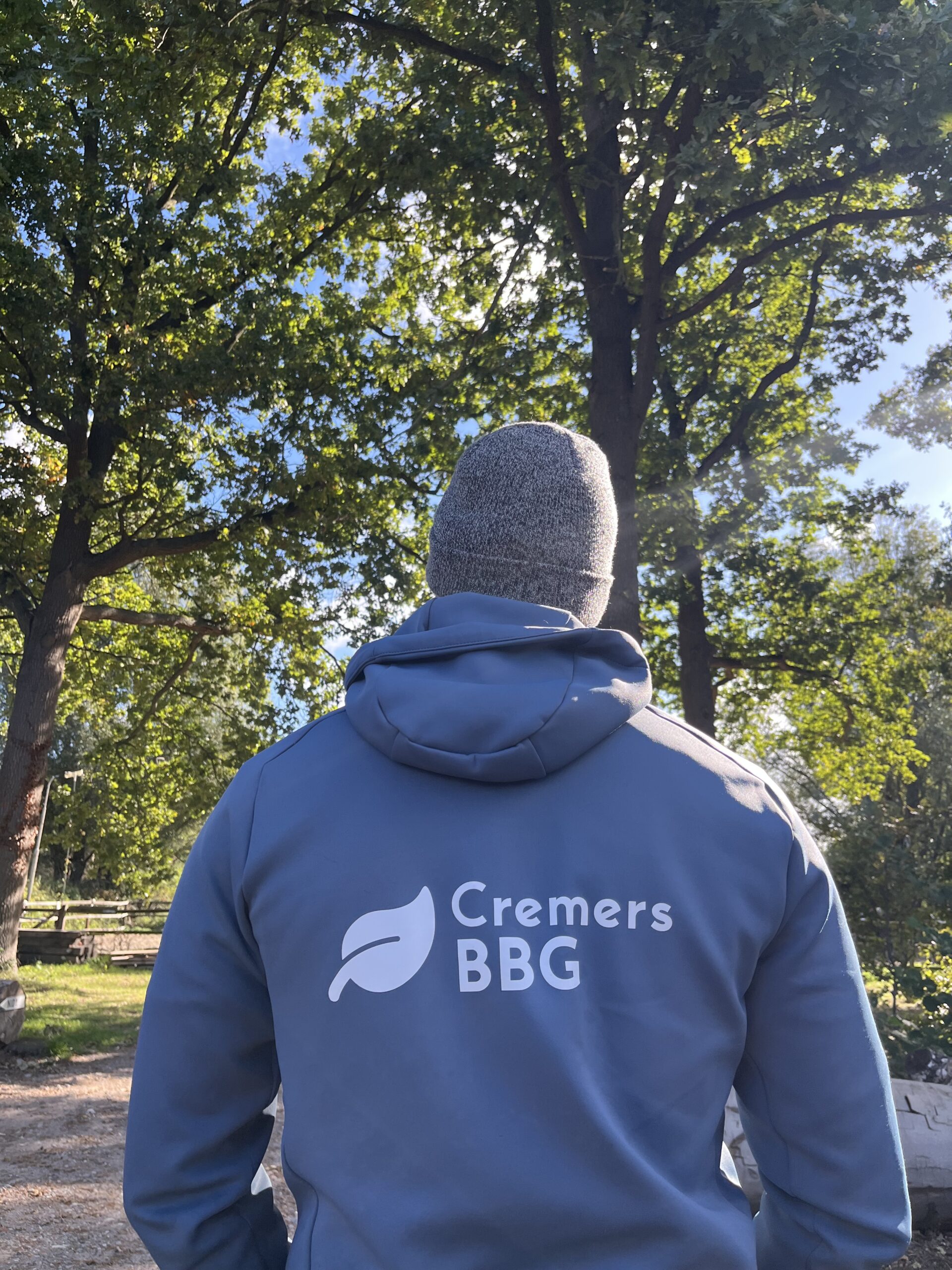 Niels Cremers, oprichter van Cremers BBG, in werkkleding